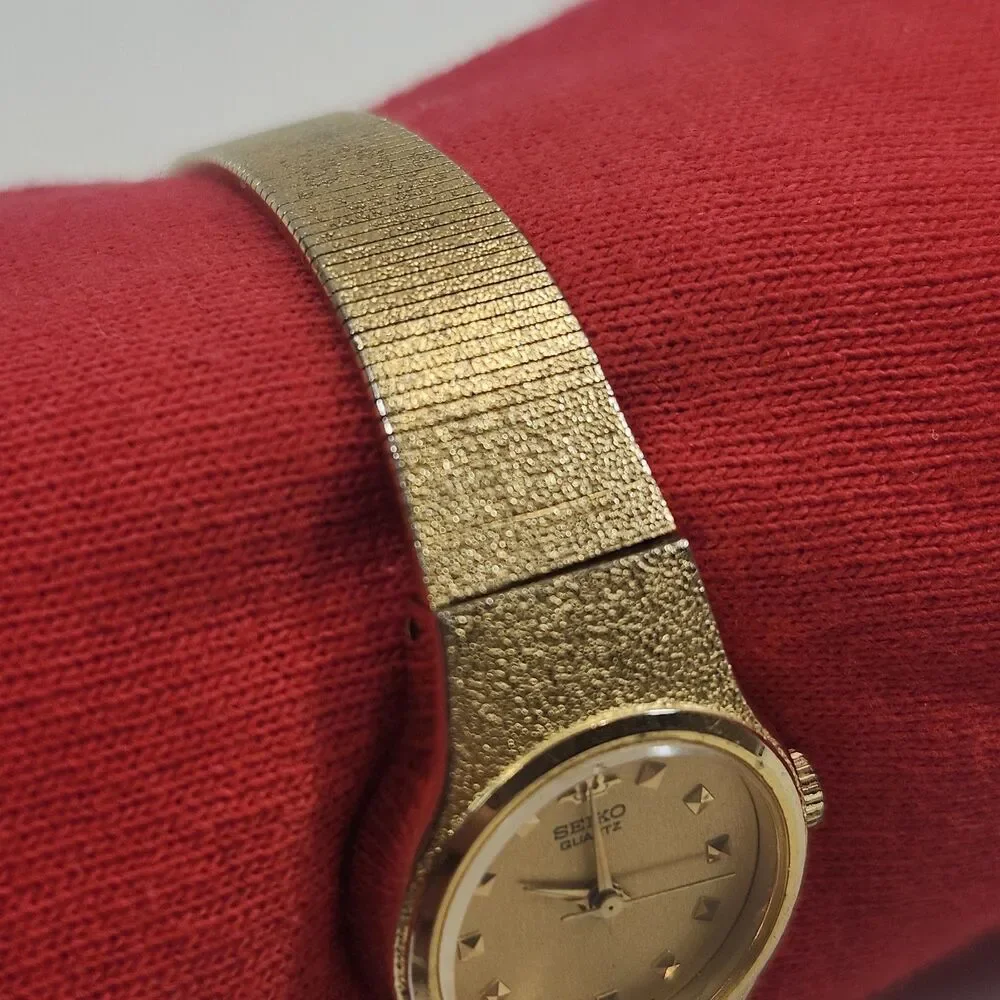 Seiko vintage ladies